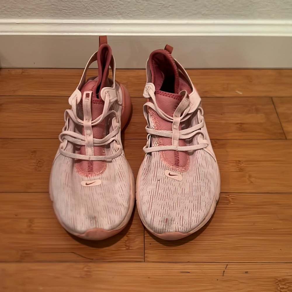 Pink Nike Flex